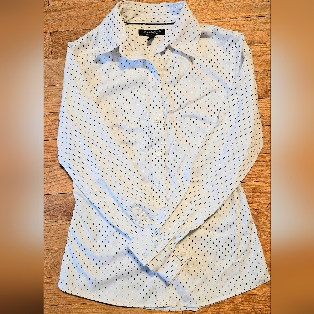 Women's Banana Republic Fitted Dress Shirt